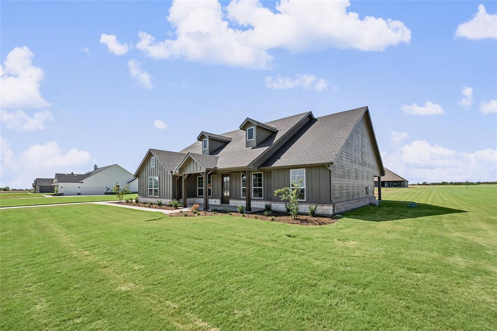 181 Sunny Side Road Property Photo 3