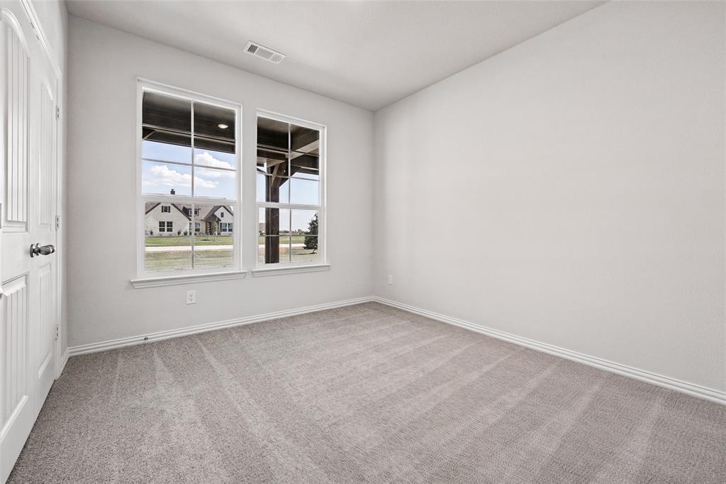 181 Sunny Side Road Property Photo 7