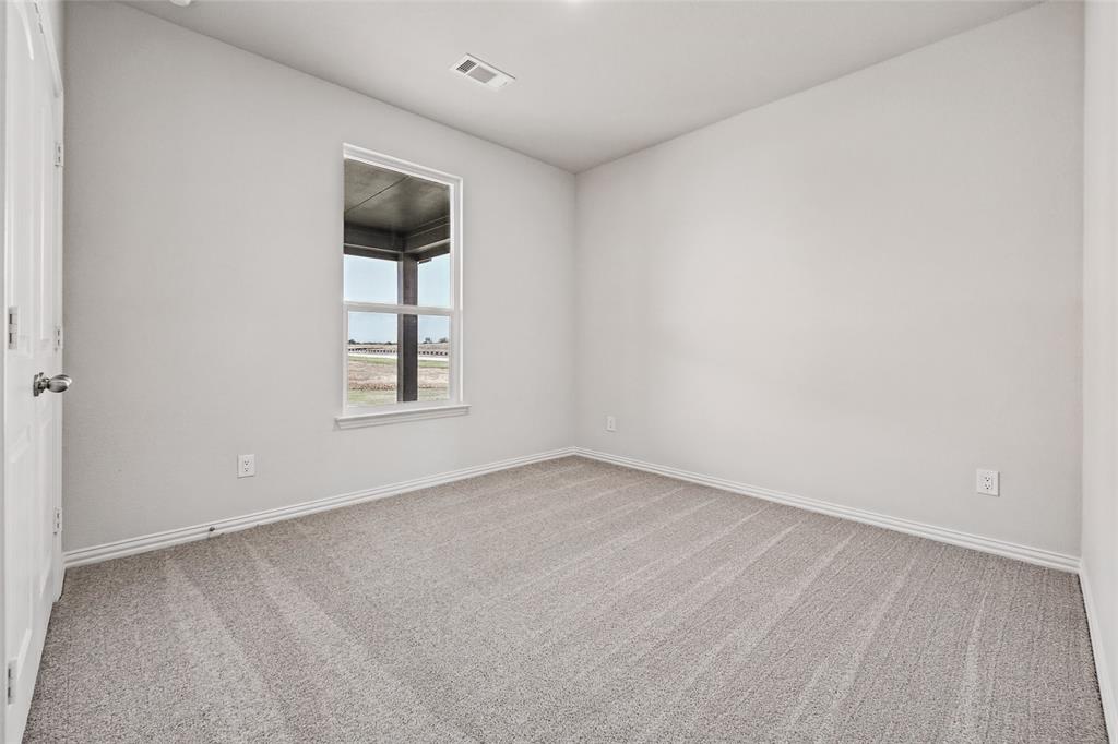 181 Sunny Side Road Property Photo 11