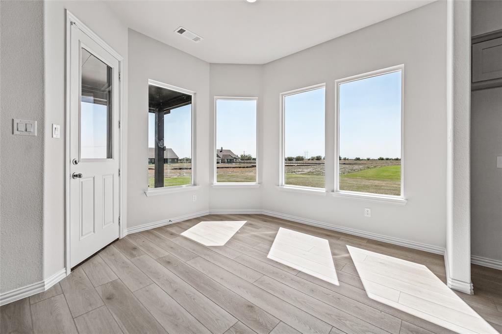 86 Sunny Side Road Property Photo 12