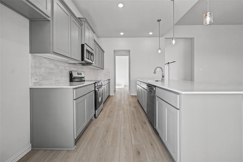 86 Sunny Side Road Property Photo 16