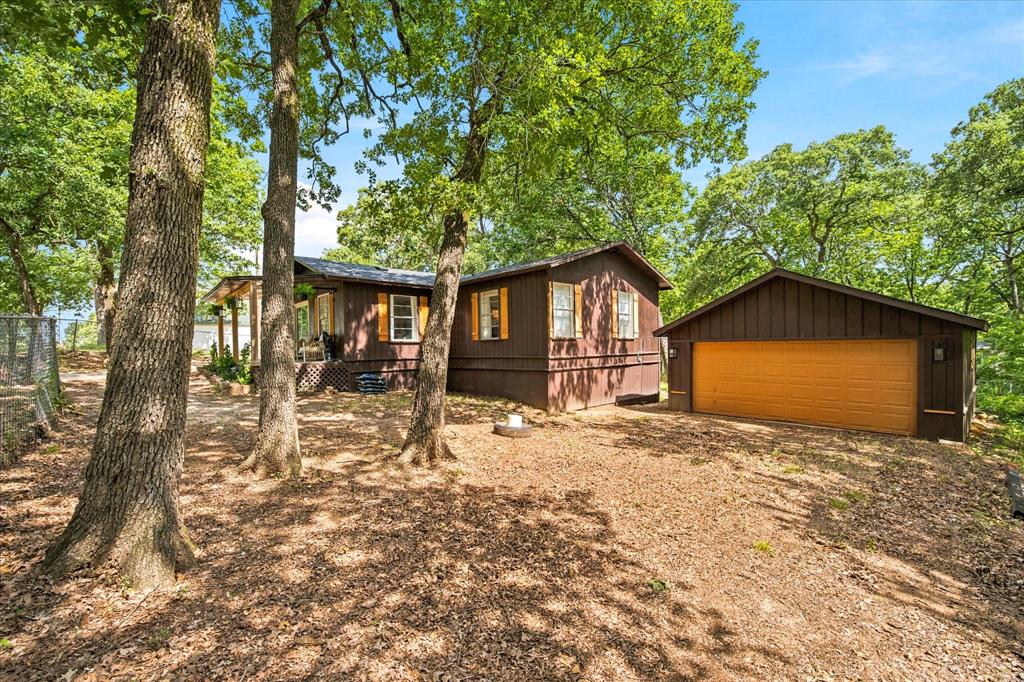 417 Shady Trail Property Photo 4