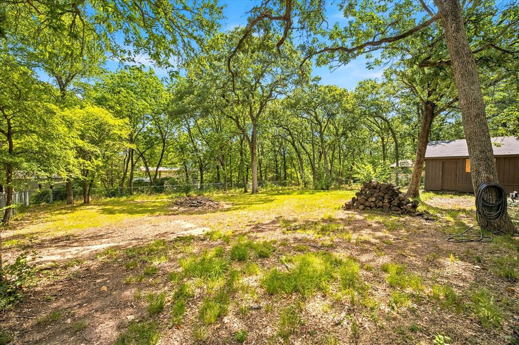 417 Shady Trail Property Photo 22