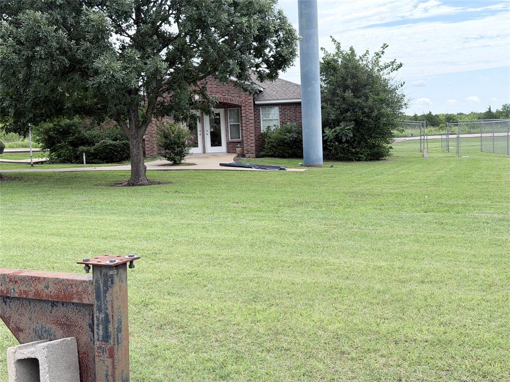 8111 S Us Highway 75 200 Property Photo 18