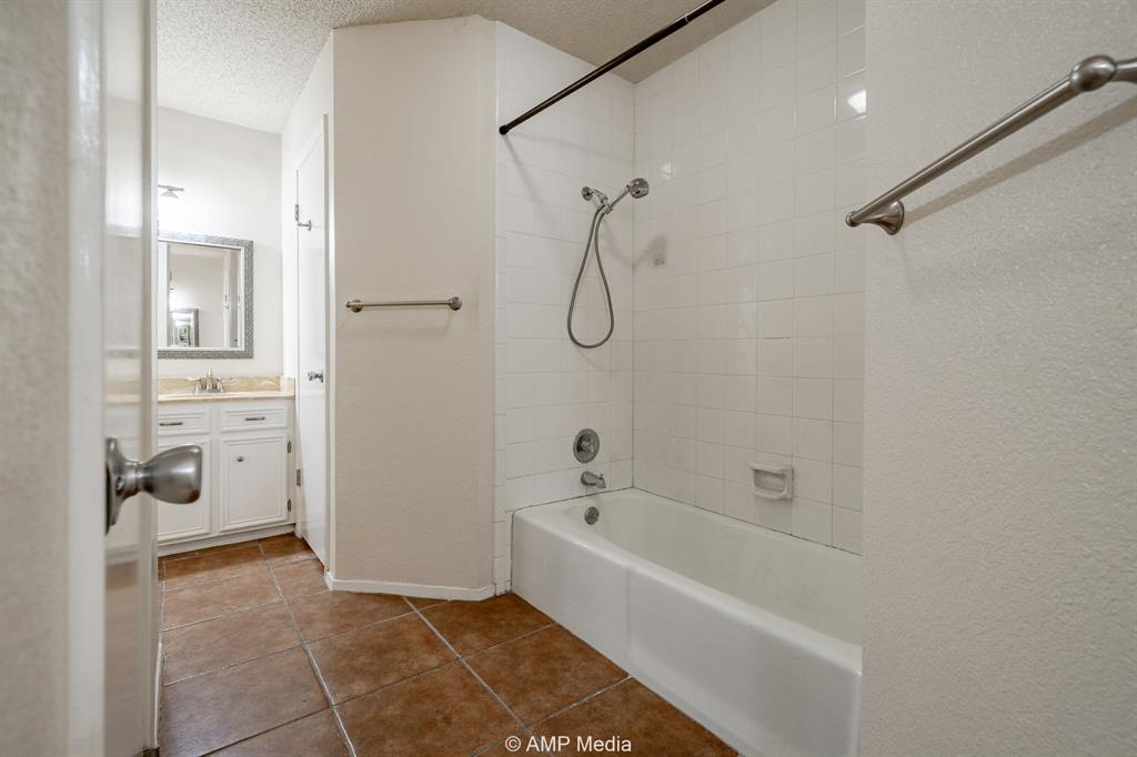 3226 Whitewing Way Property Photo 19