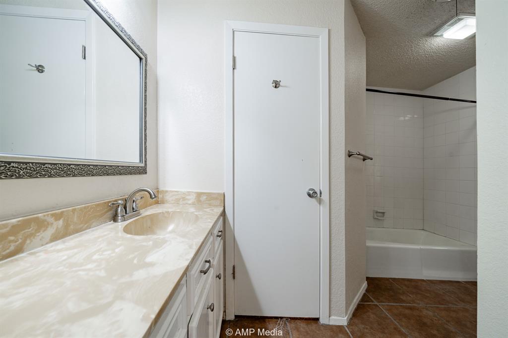 3226 Whitewing Way Property Photo 22