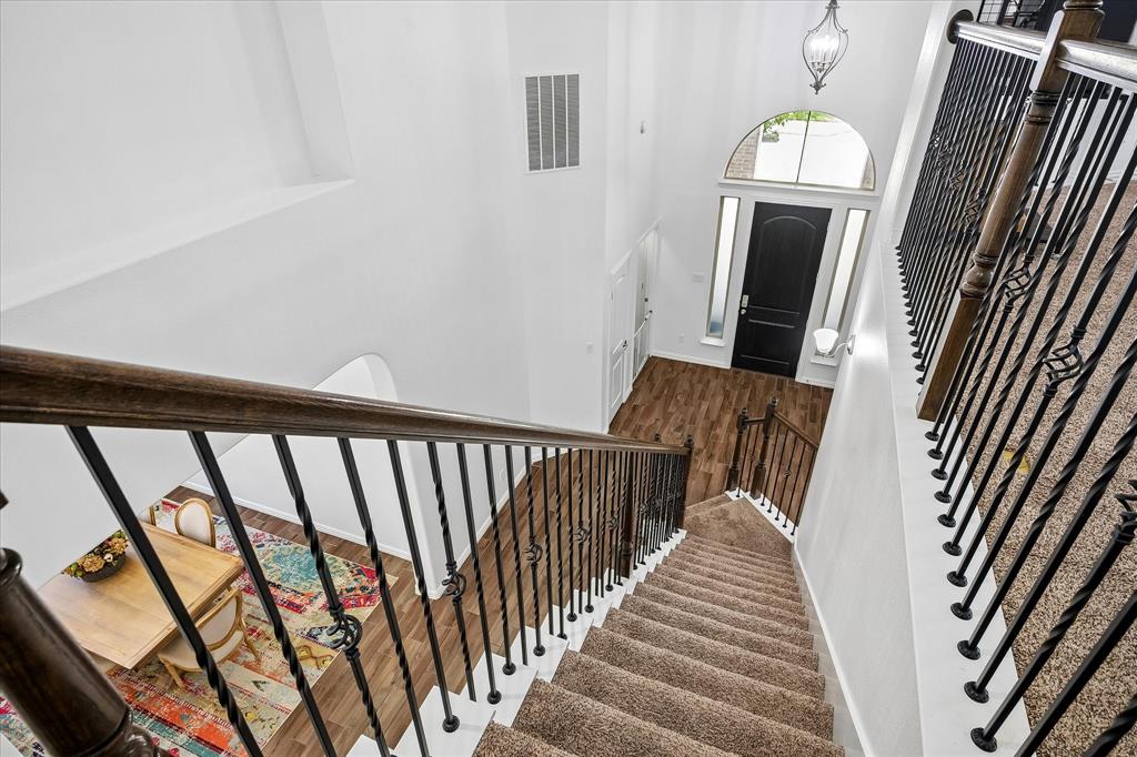 208 Equestrian Road Property Photo 6
