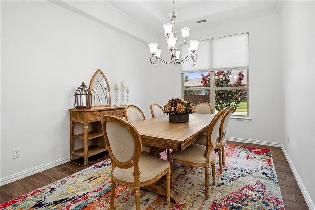 208 Equestrian Road Property Photo 8