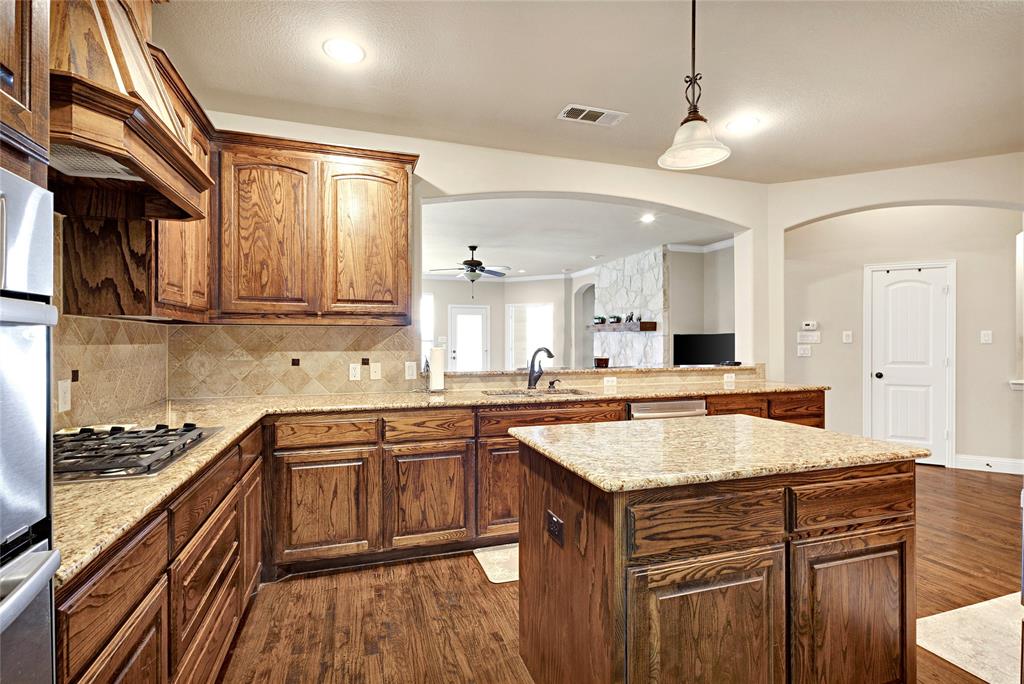 15400 Mount Evans Drive Property Photo 7