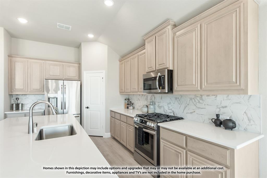 985 Imperial Eagle Road Property Photo 23