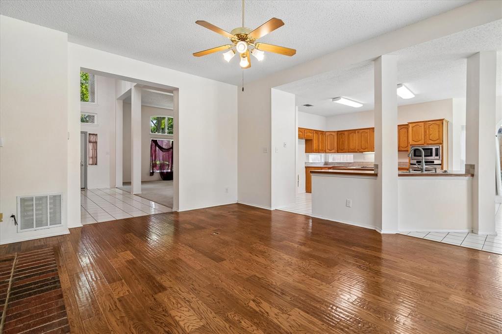 7513 Westhaven Drive Property Photo 7