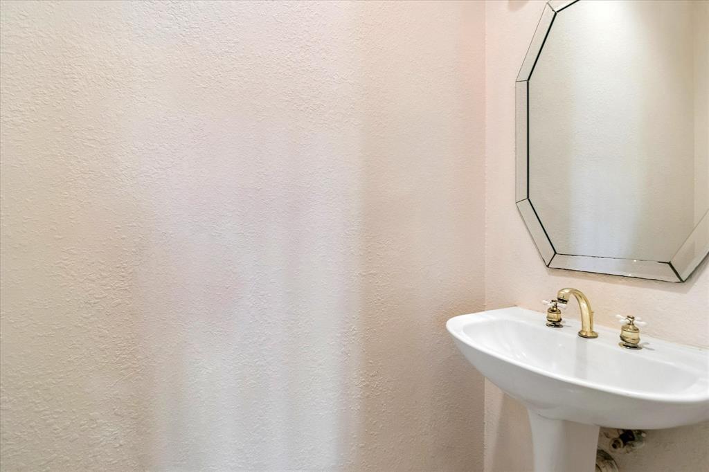 7513 Westhaven Drive Property Photo 16
