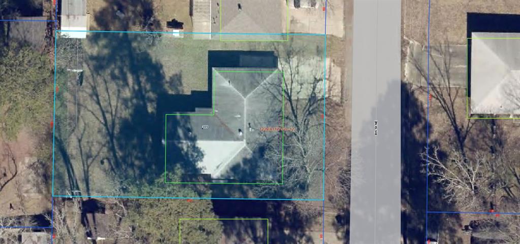 305 8th Street Property Photo 22