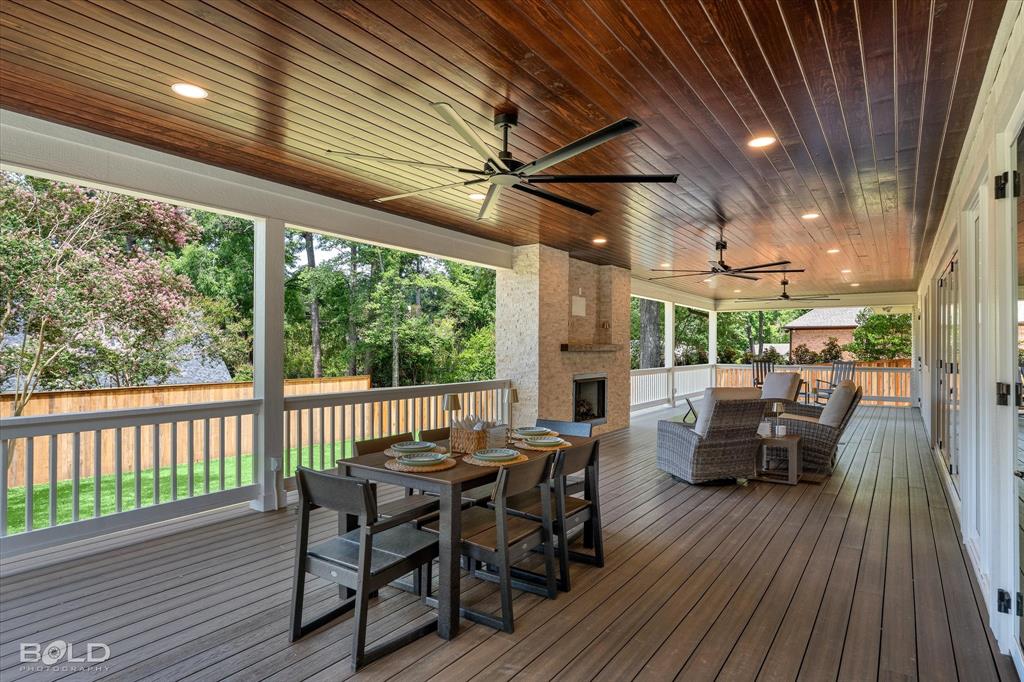 6012 E Ridge Drive Property Photo 3