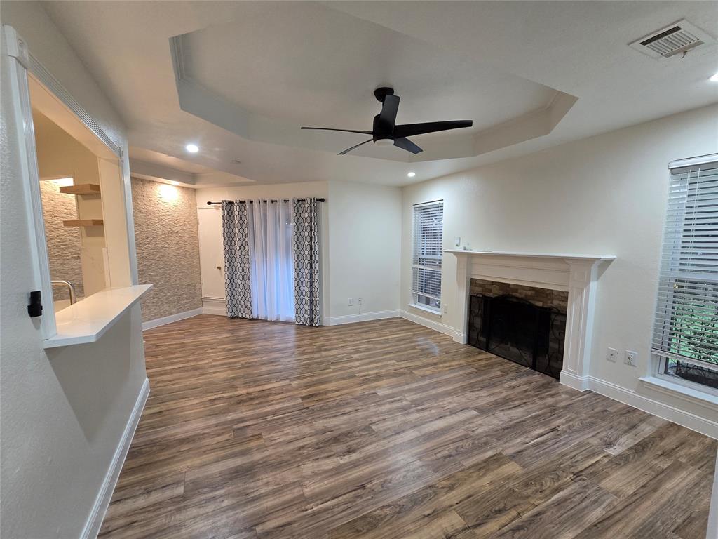 8502 Hawthorne Street Property Photo 2