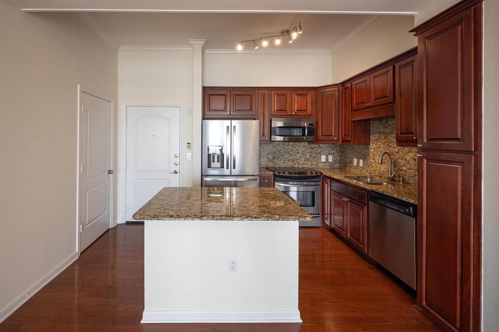3225 Turtle Creek Boulevard 1422 Property Photo 8