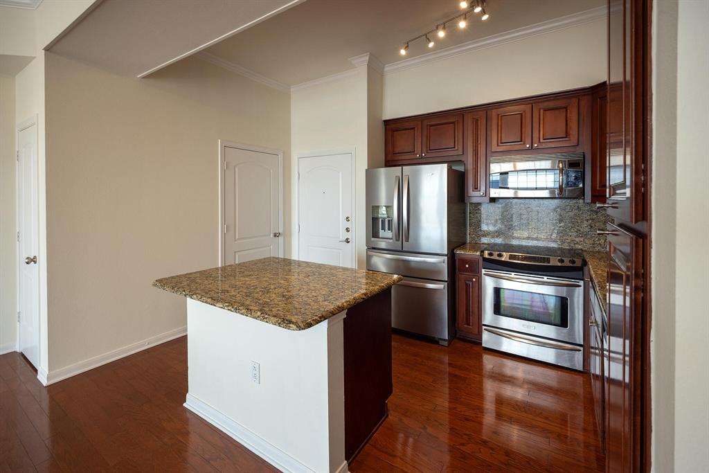 3225 Turtle Creek Boulevard 1422 Property Photo 9