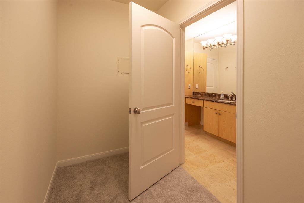 3225 Turtle Creek Boulevard 1422 Property Photo 18