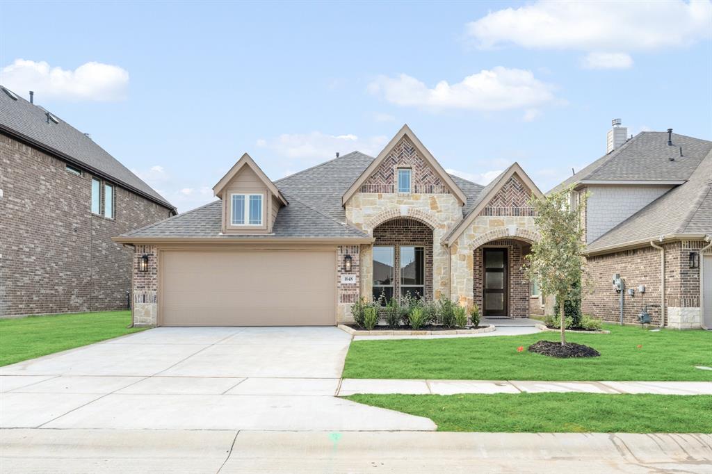 1048 Snowy Owl Drive Property Photo 1