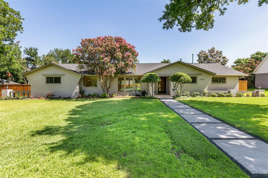 7431 Larchview Property Photo 1