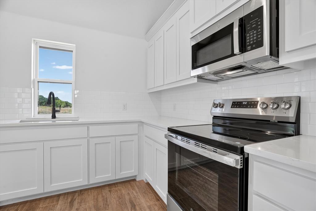 1097 Colt Road Property Photo 17