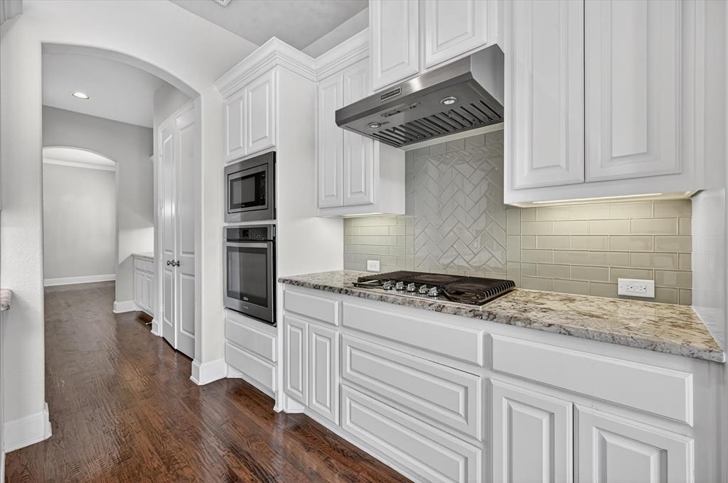 5683 Dashingly Drive Property Photo 11