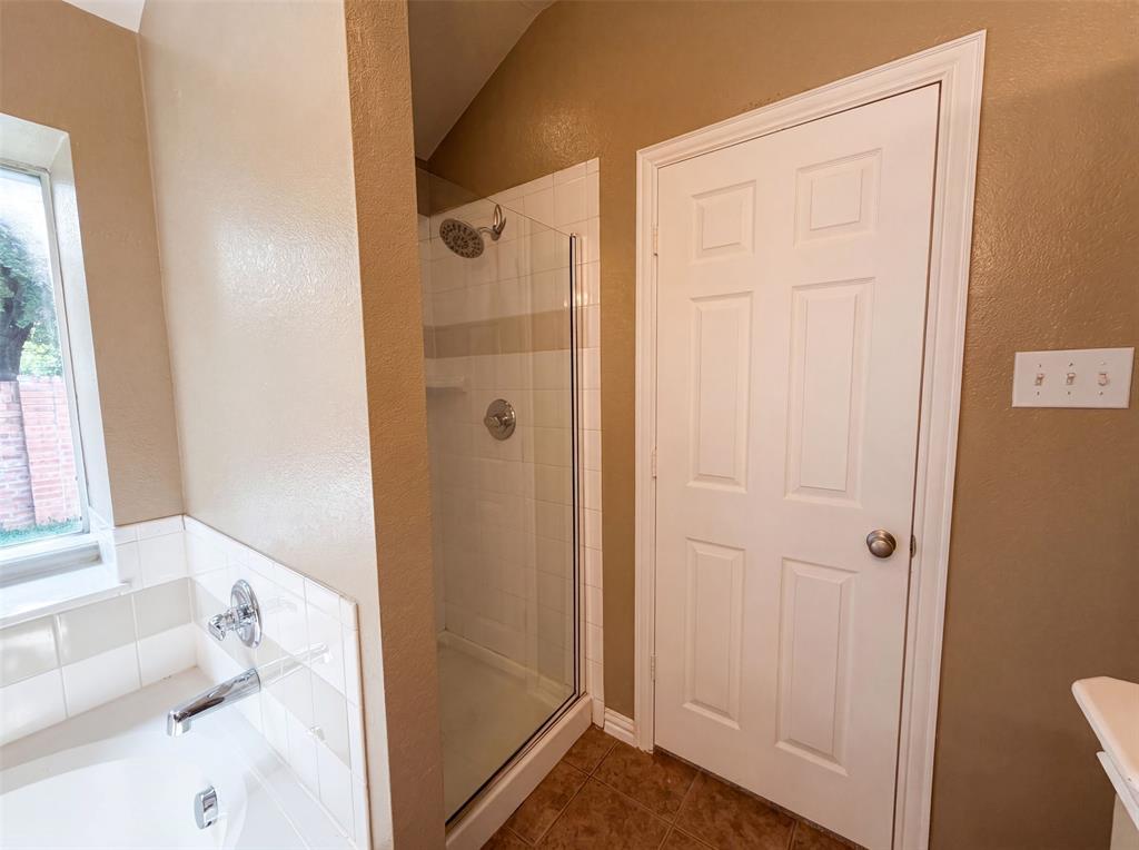 5400 Shepherd Place Property Photo 8