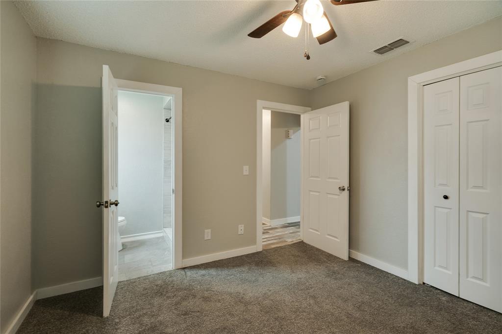 717 N West Avenue Property Photo 25