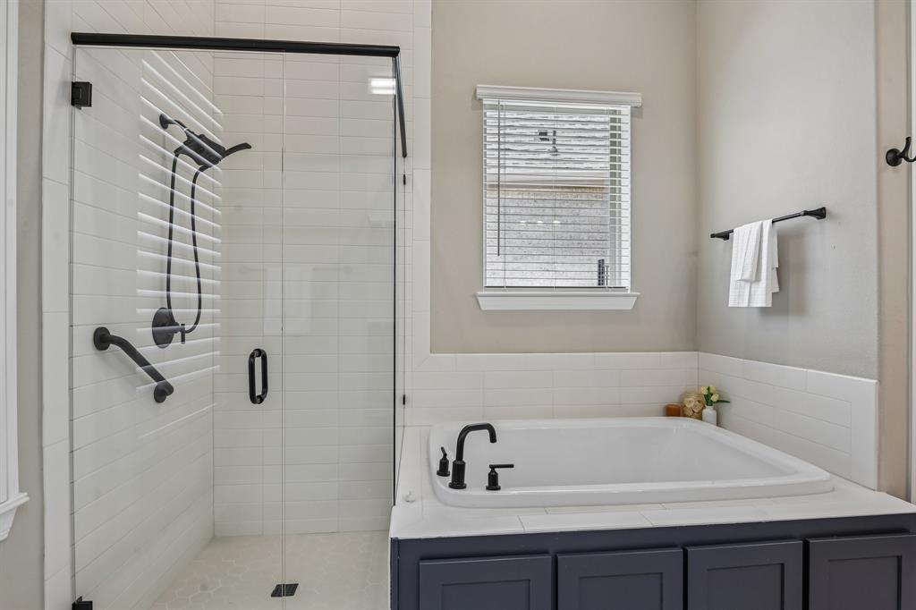 4817 Forest Crest Parkway Property Photo 14