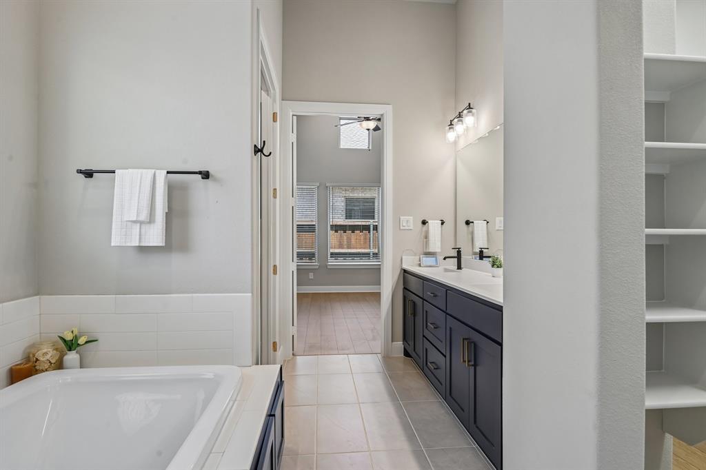 4817 Forest Crest Parkway Property Photo 15