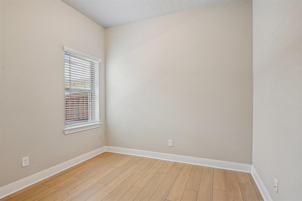4817 Forest Crest Parkway Property Photo 18