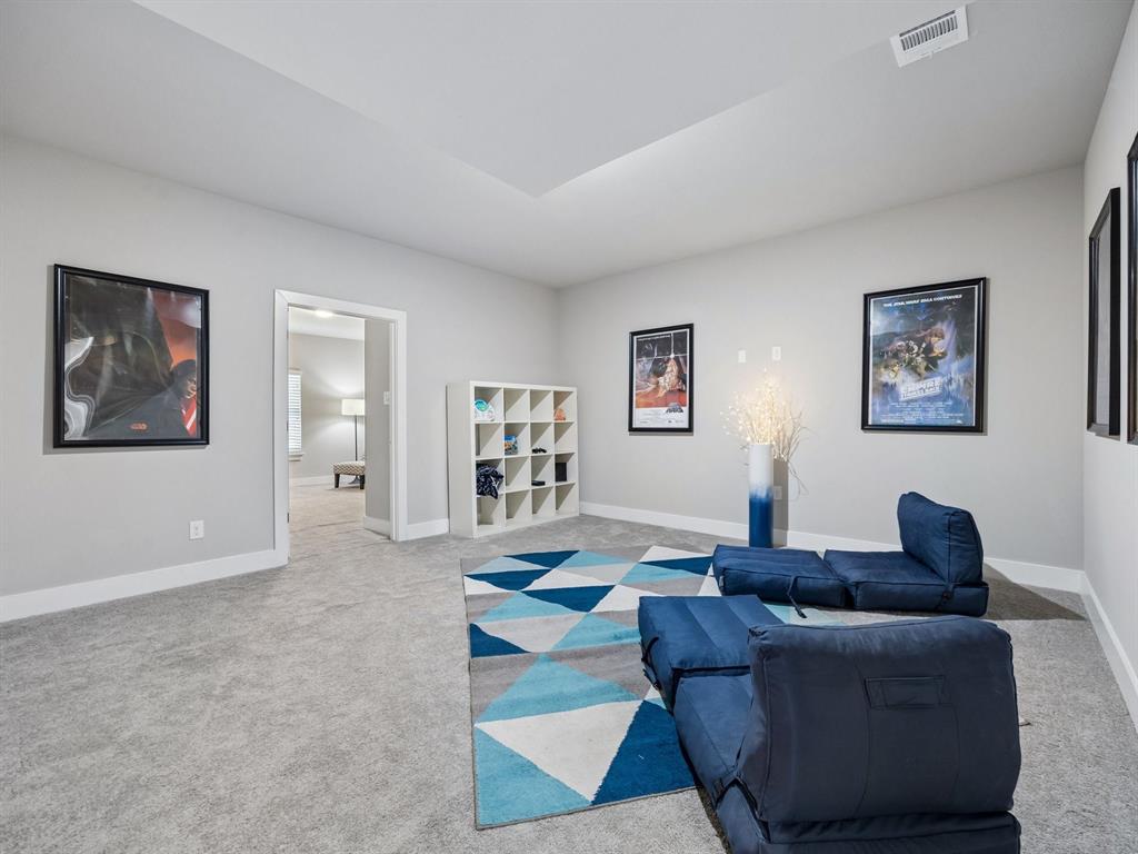 529 Picketts Drive Property Photo 33