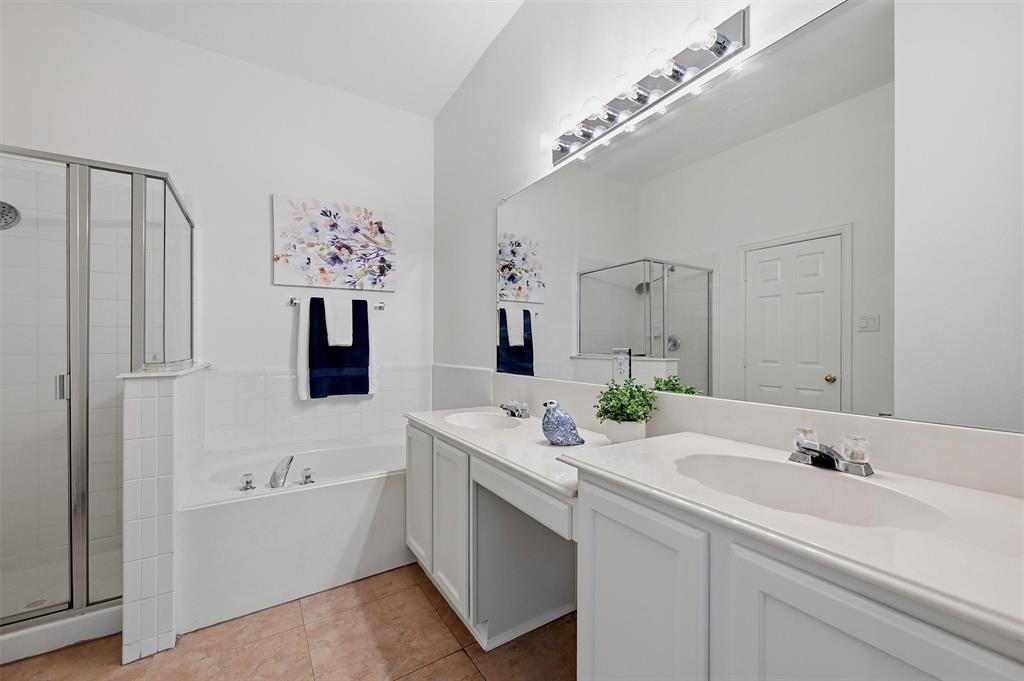12218 Red Hawk Drive Property Photo 11