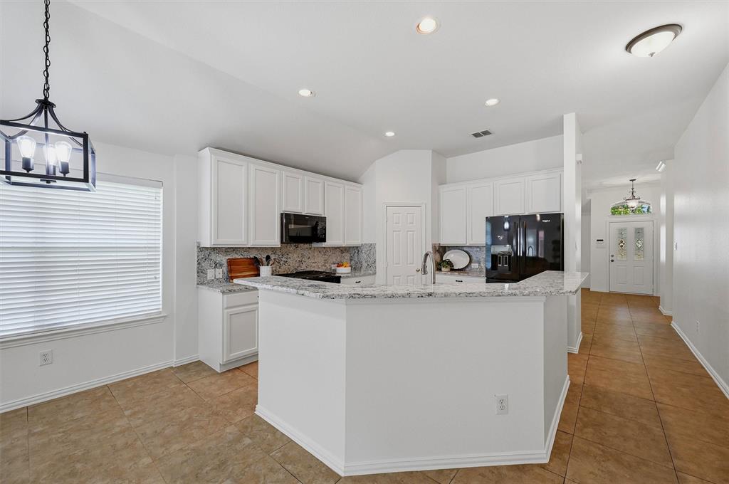12218 Red Hawk Drive Property Photo 17