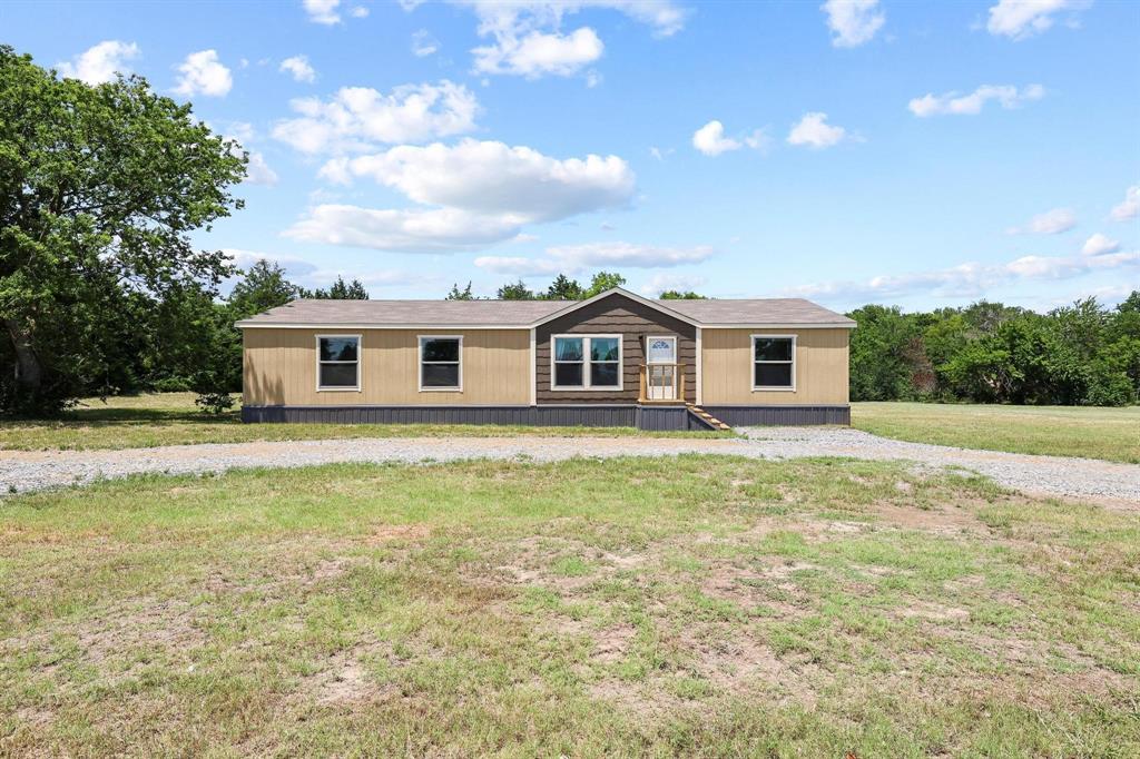 225 Hemby Way Property Photo 6