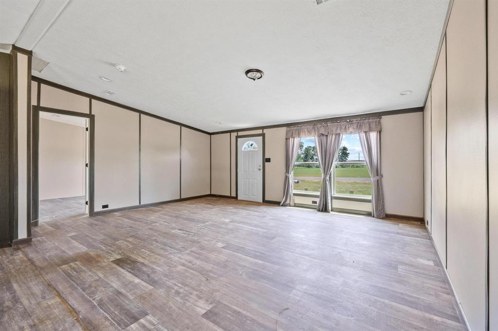 225 Hemby Way Property Photo 10