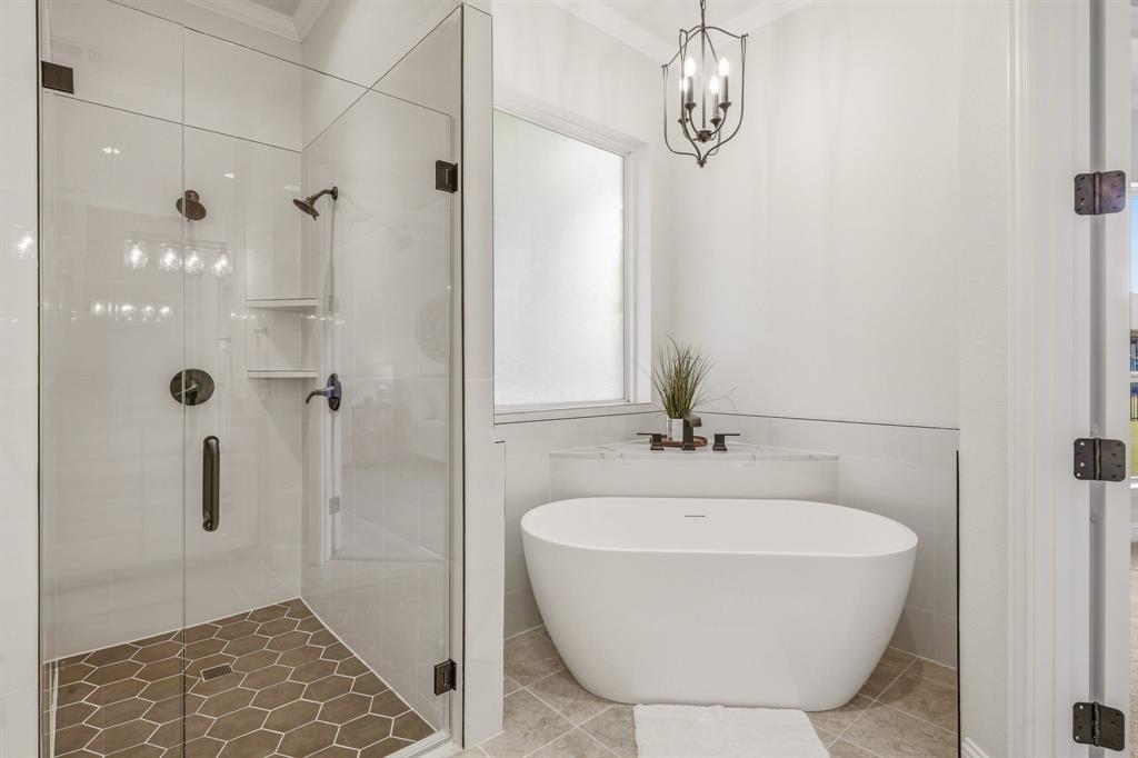 2414 Vineyard Drive Property Photo 23