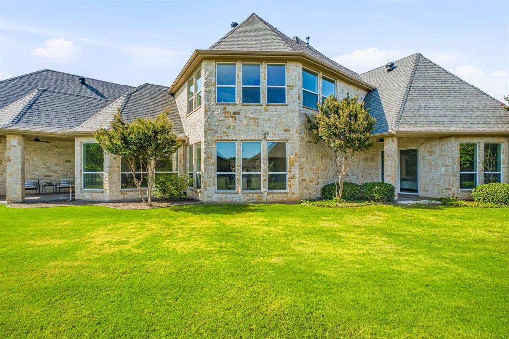 2414 Vineyard Drive Property Photo 29