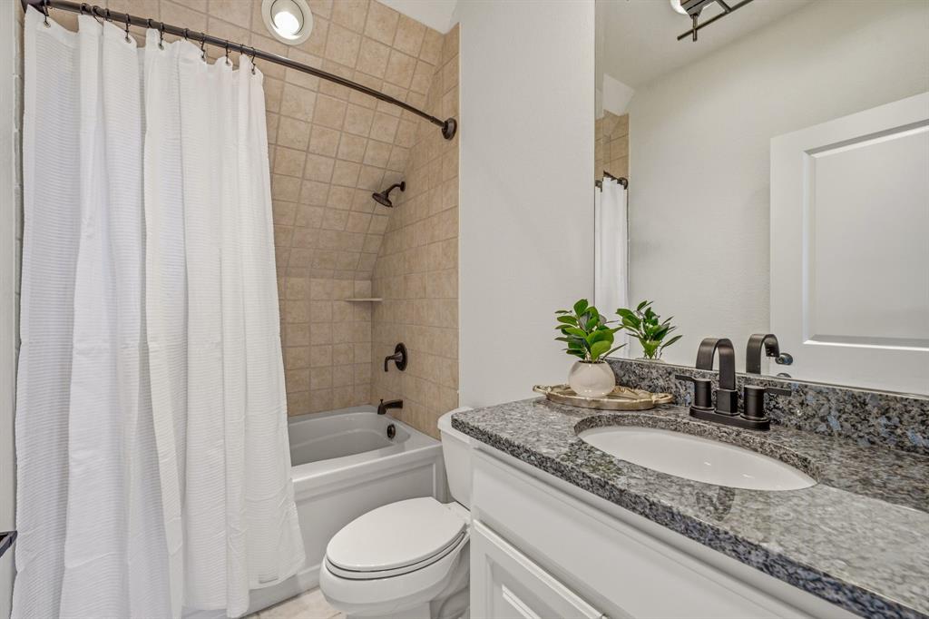 2414 Vineyard Drive Property Photo 31