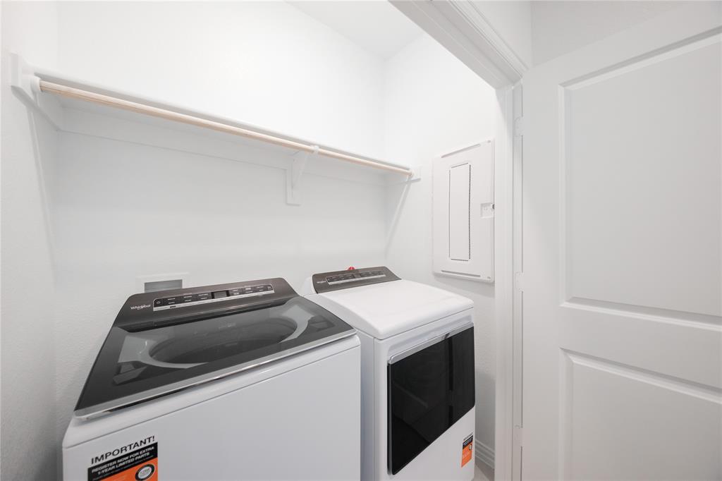 2604 Spade Street Property Photo 16