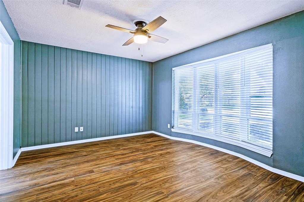 333 W Louella Drive Property Photo 6