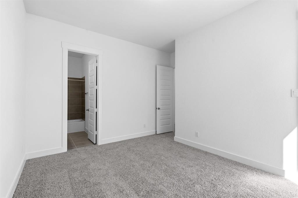 2637 Rainier Drive Property Photo 21