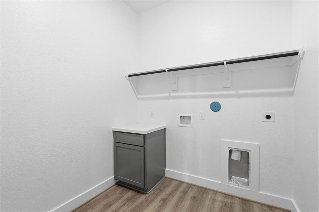 2637 Rainier Drive Property Photo 28