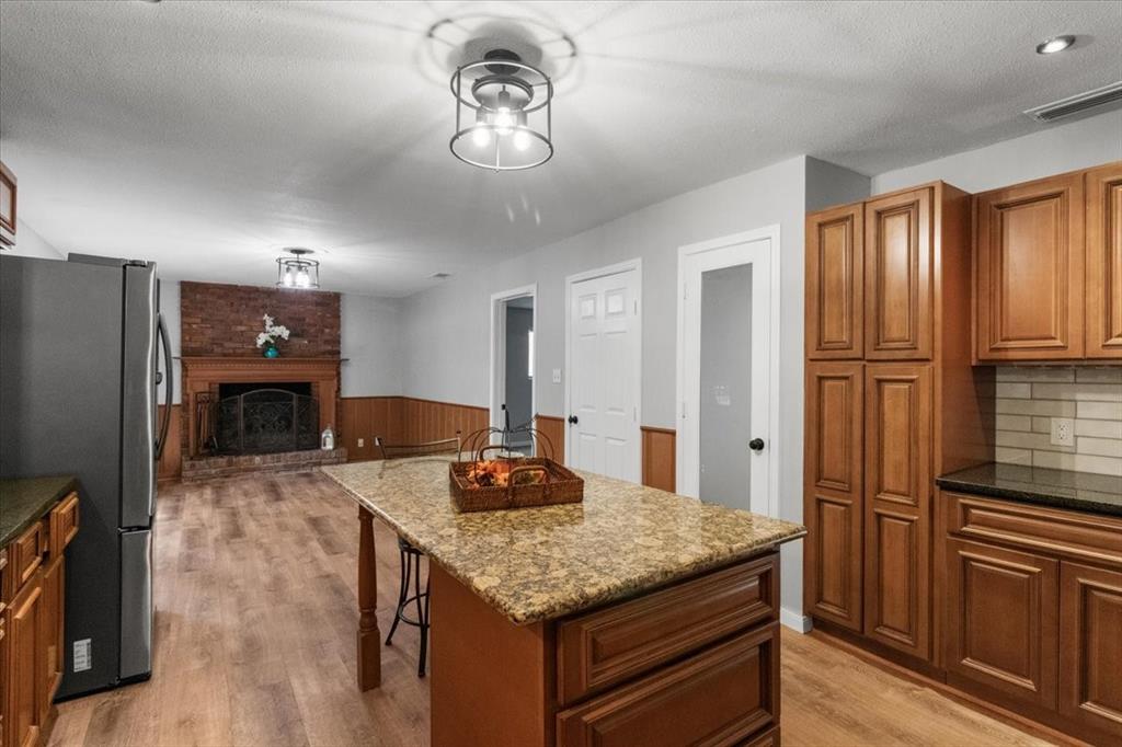 6000 Monterrey Drive Property Photo 11