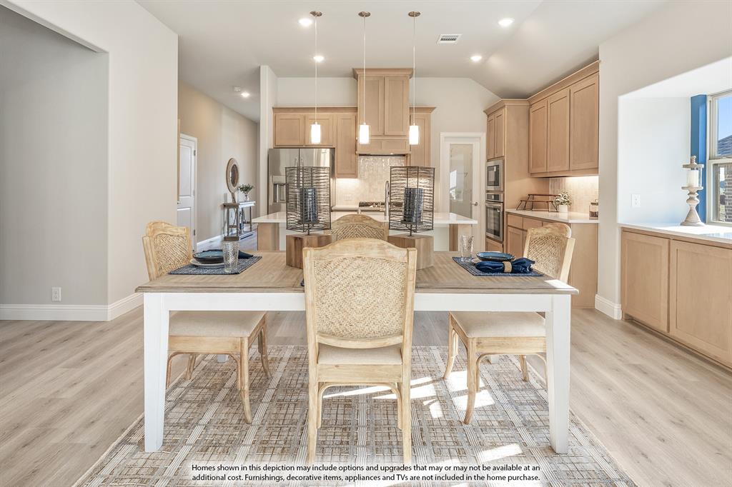 553 Red Maple Road Property Photo 10