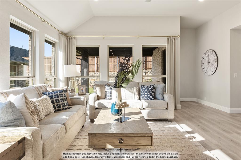 553 Red Maple Road Property Photo 13