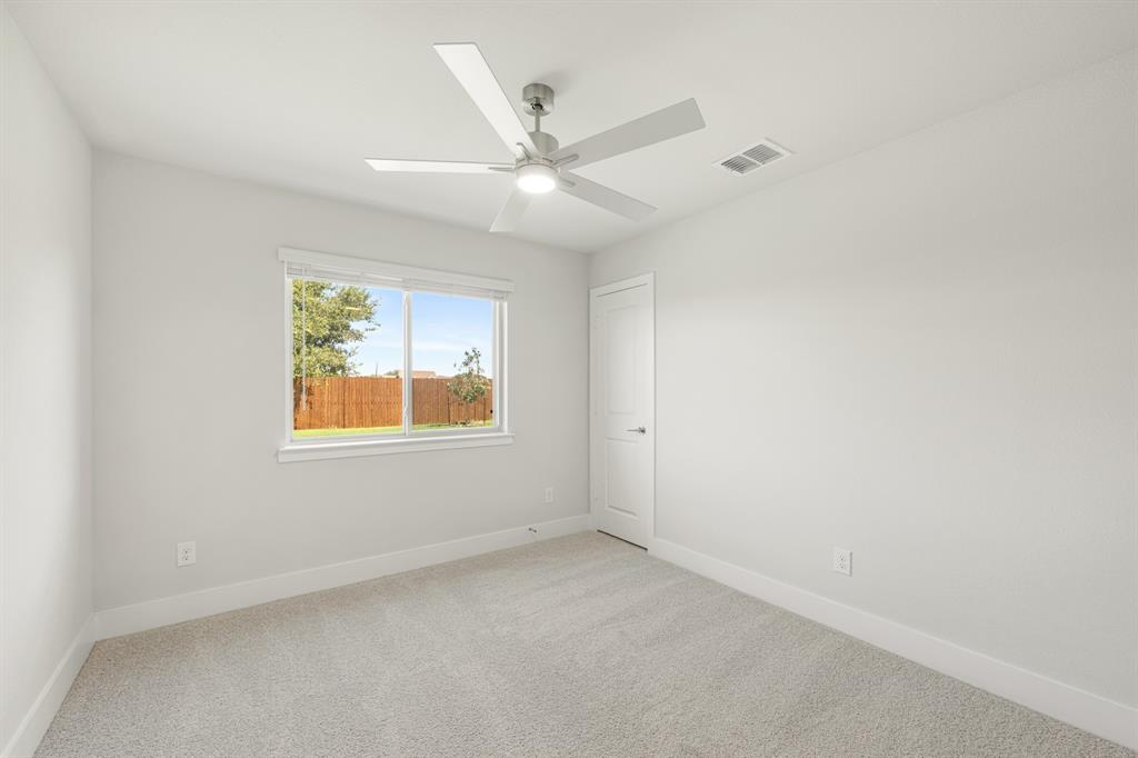 553 Red Maple Road Property Photo 19
