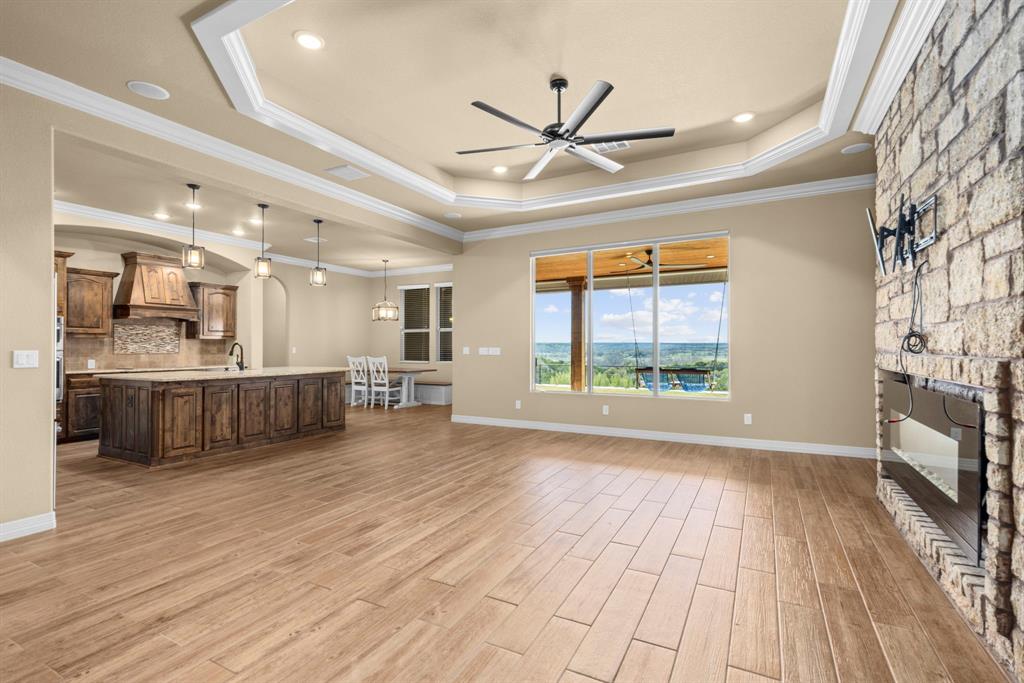 225 Plum Circle Property Photo 3