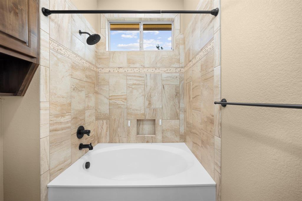 225 Plum Circle Property Photo 15