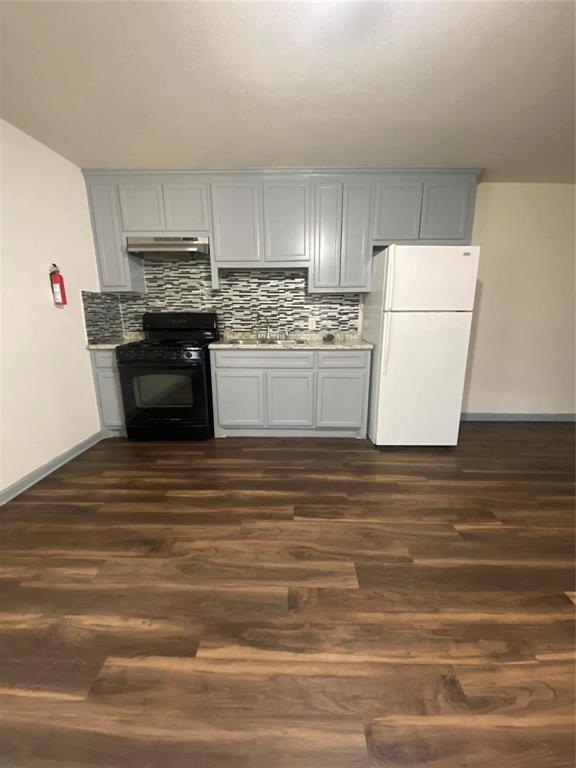 5301 Collingsworth Property Photo 4